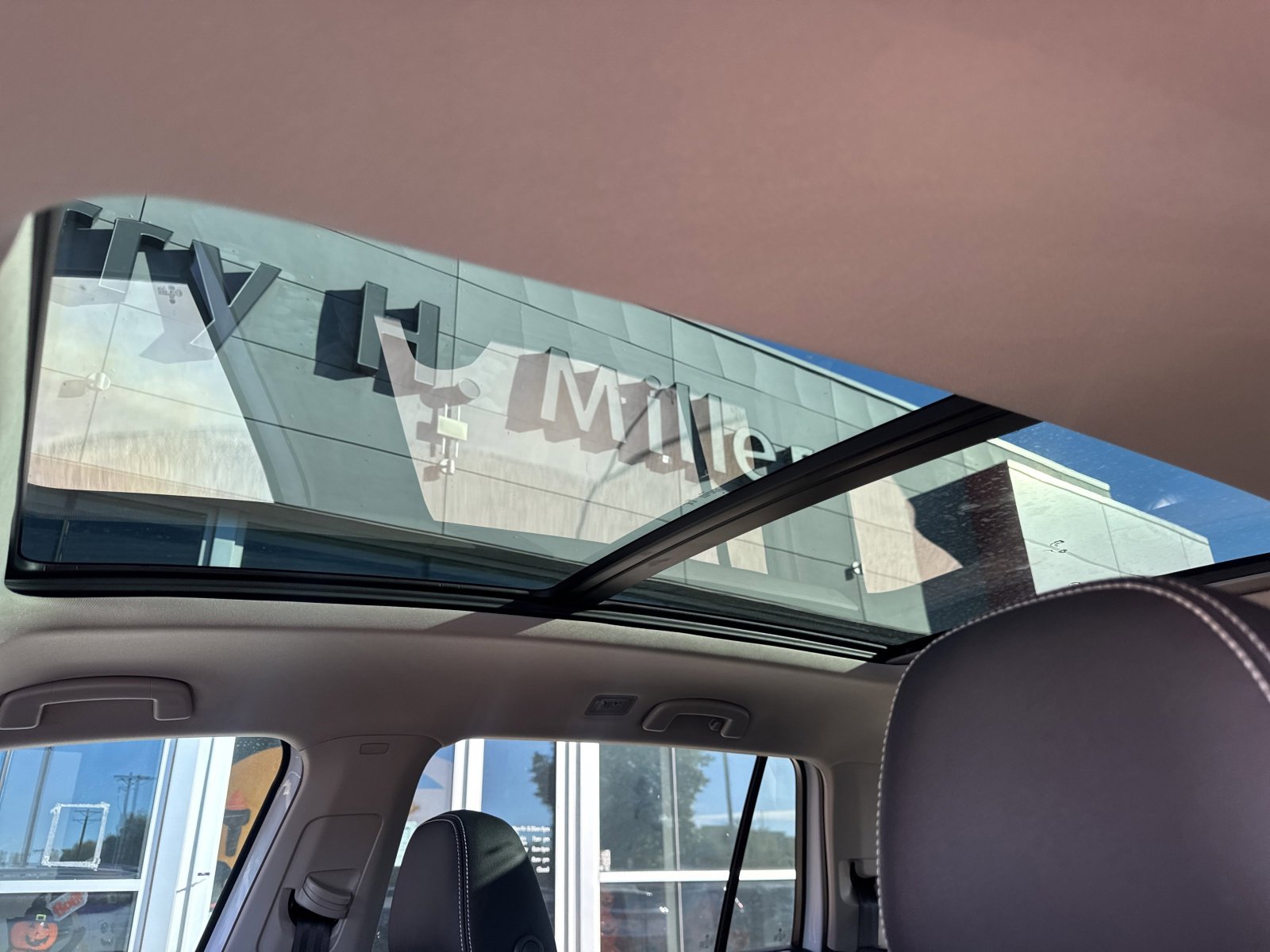 New 2026 Volkswagen Atlas SEL image 19