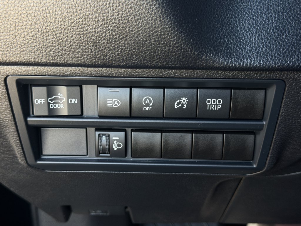 Used 2026 Toyota Tundra SR5 AWD/4WD image 23