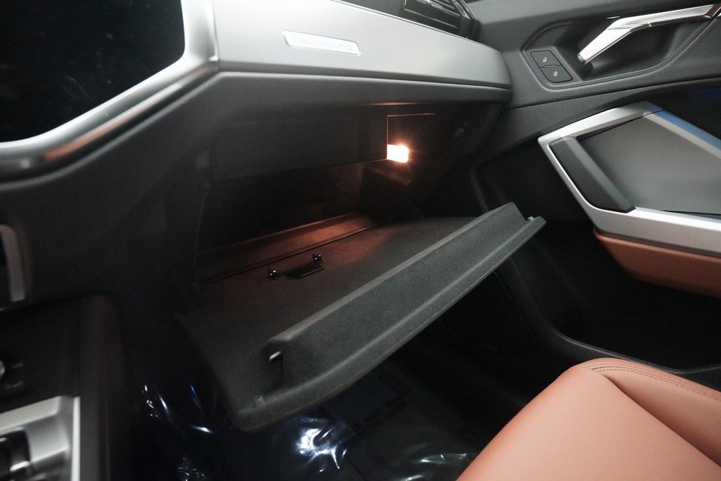 New 2025 Audi Q3 2.0T Premium Plus image 31