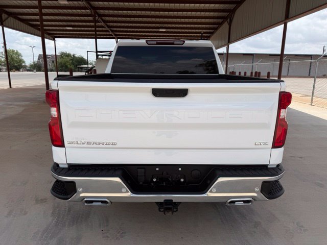 Used 2024 Chevrolet Silverado 1500 LTZ AWD/4WD image 7