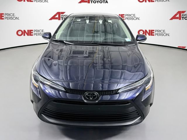 Certified 2024 Toyota Corolla LE FWD image 3
