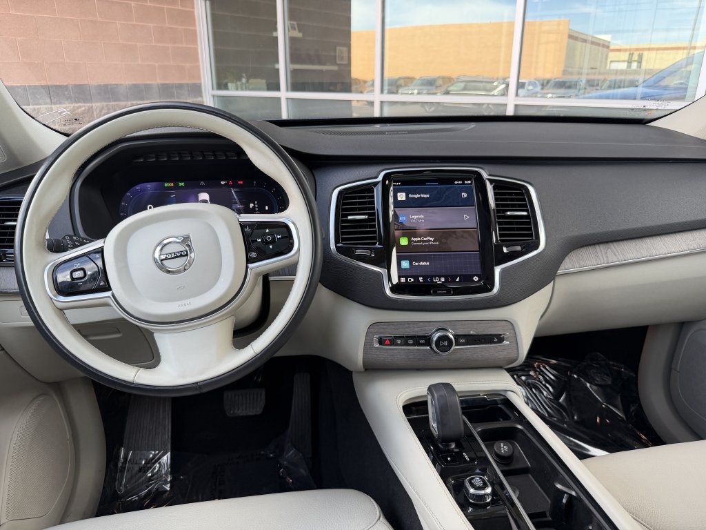 Used 2023 Volvo XC90 B6 Plus AWD/4WD image 16