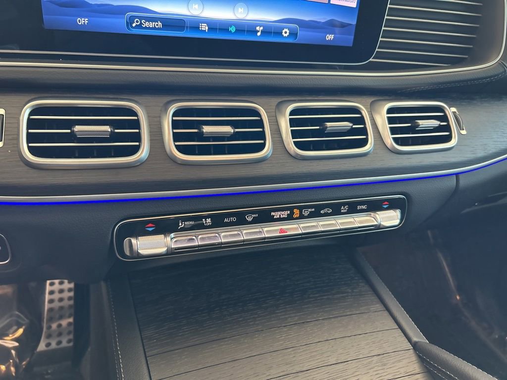 Used 2025 Mercedes-Benz GLS 450 4MATIC w/ AMG Line Exterior image 55