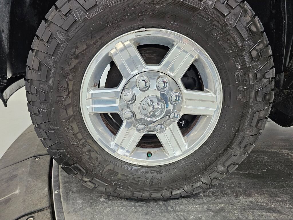 Used 2013 RAM 2500 Laramie w/ Cold Weather Group image 10