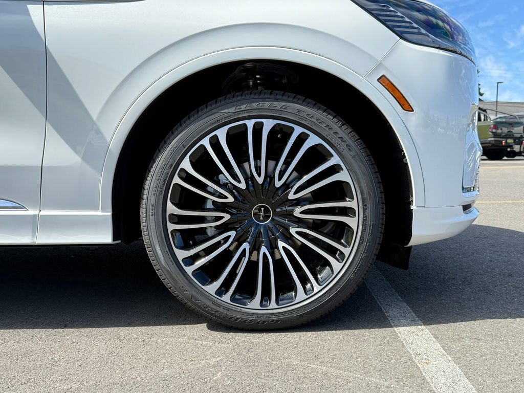 New 2026 Lincoln Aviator Black Label w/ Dynamic Handling Package AWD/4WD image 36