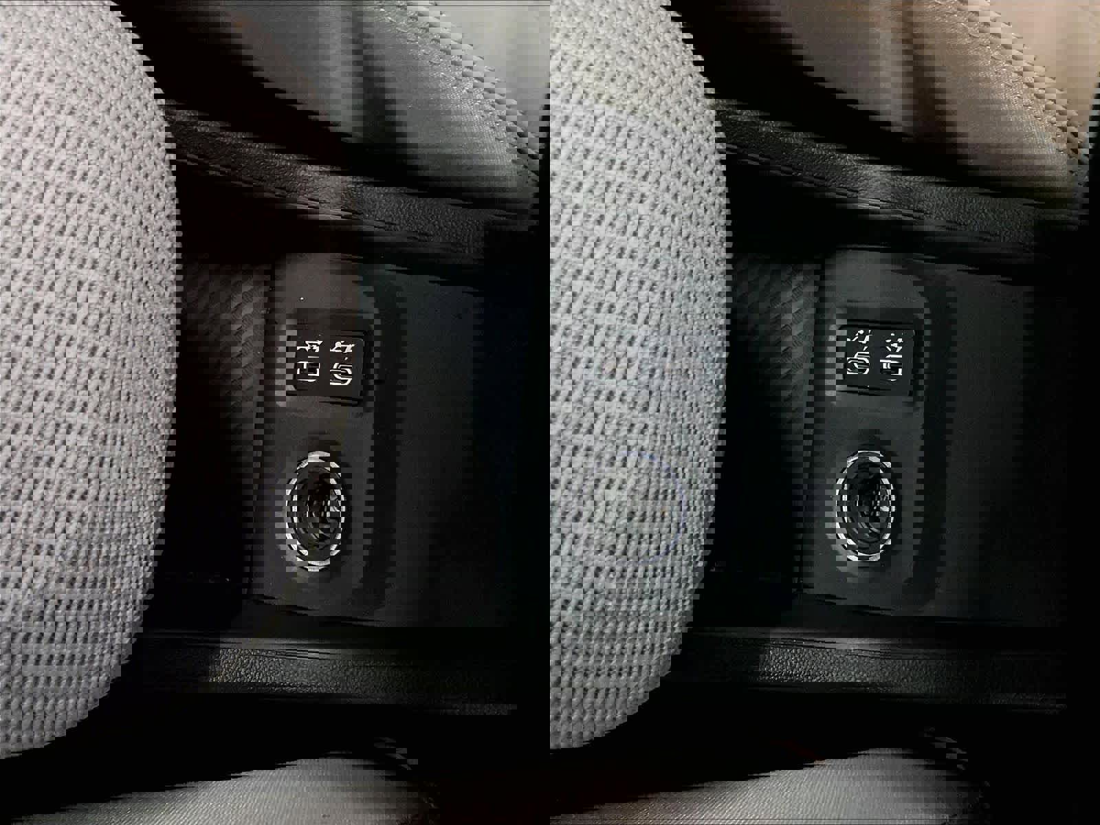 Certified 2025 MINI Cooper S image 34