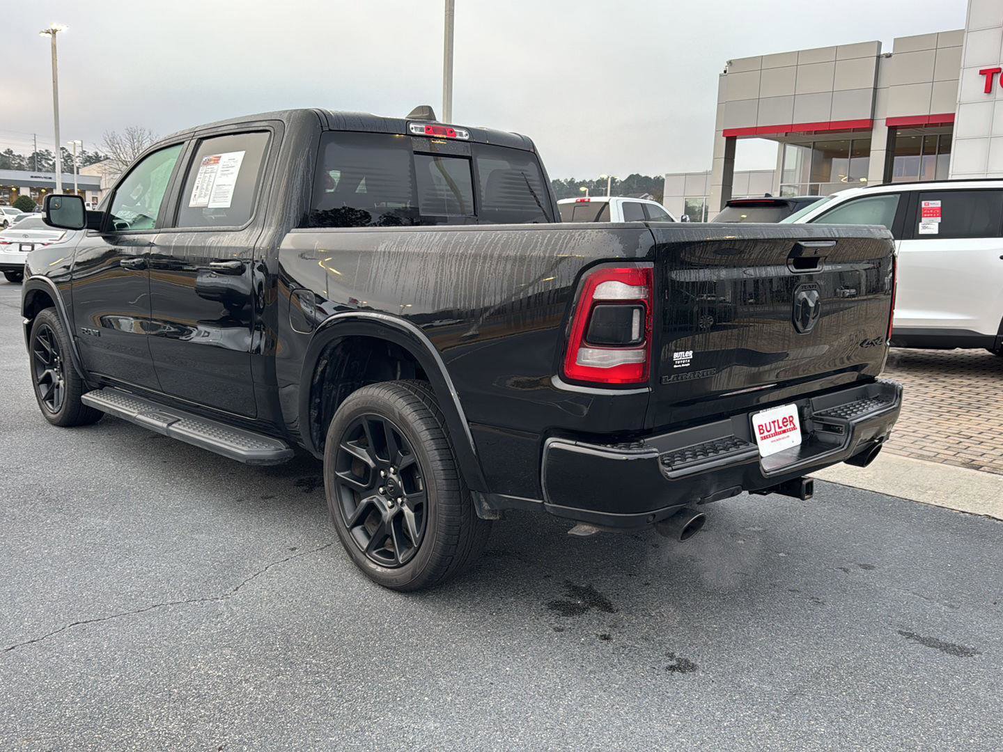 Used 2022 RAM 1500 Laramie image 3