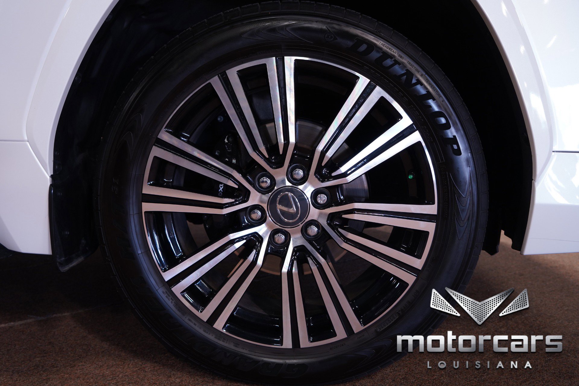 Used 2025 Lexus LX 600 4WD w/ Luxury Package image 22