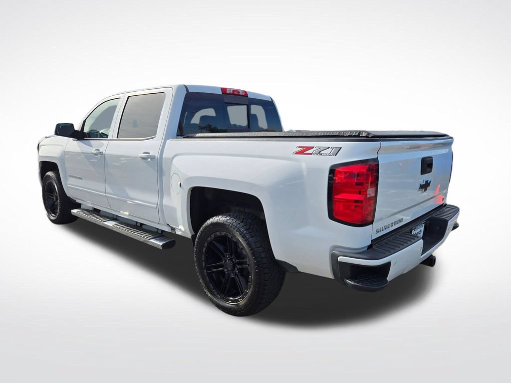 Used 2018 Chevrolet Silverado 1500 LT w/ All Star Edition AWD/4WD image 7