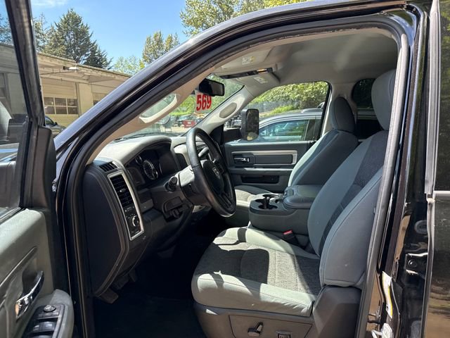Used 2016 RAM 2500 Big Horn w/ Black Appearance Group AWD/4WD image 17