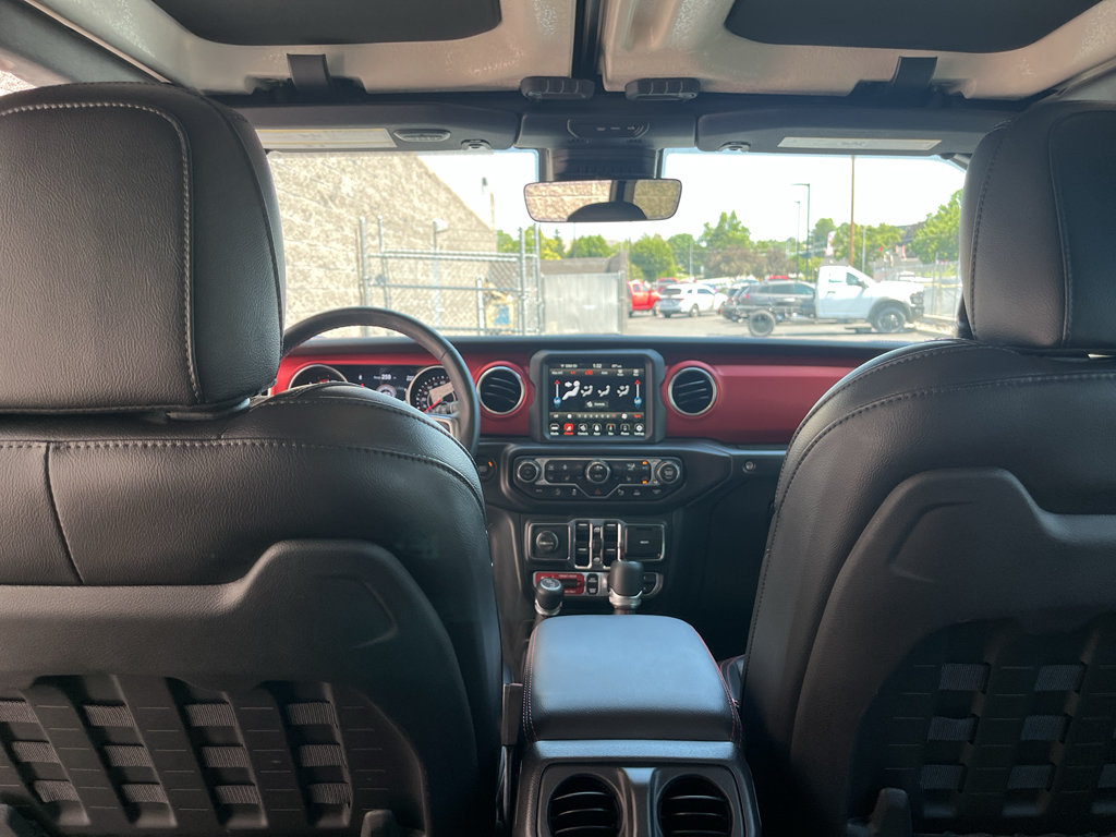 Certified 2022 Jeep Wrangler Unlimited Rubicon w/ LED Lighting Group AWD/4WD image 24