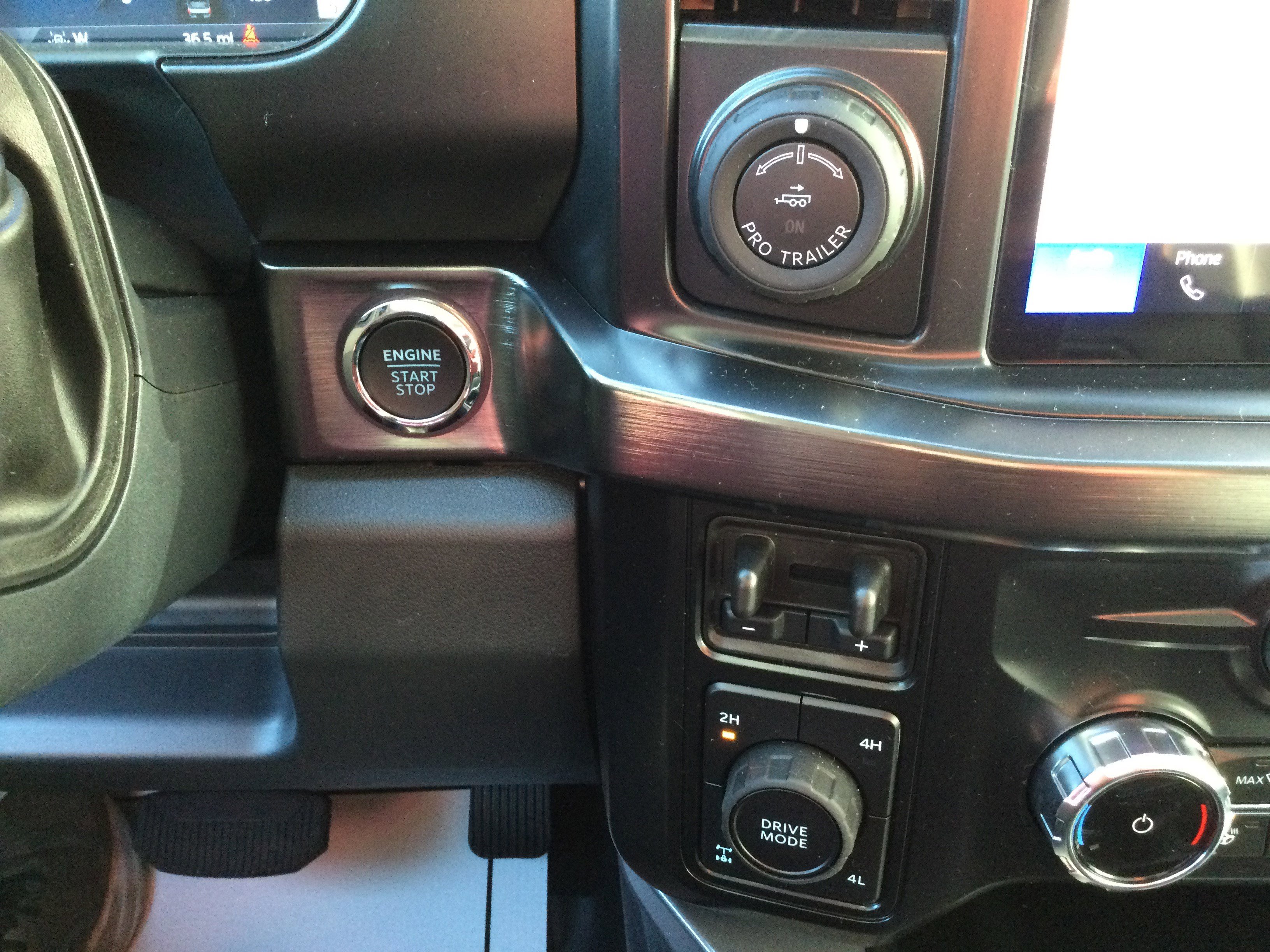 New 2026 Ford F350 Lariat image 15