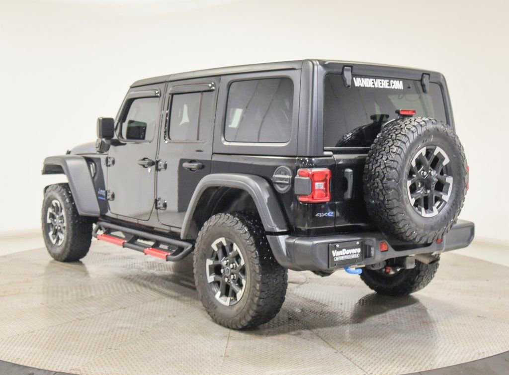 Used 2024 Jeep Wrangler Unlimited Rubicon 4xe image 9