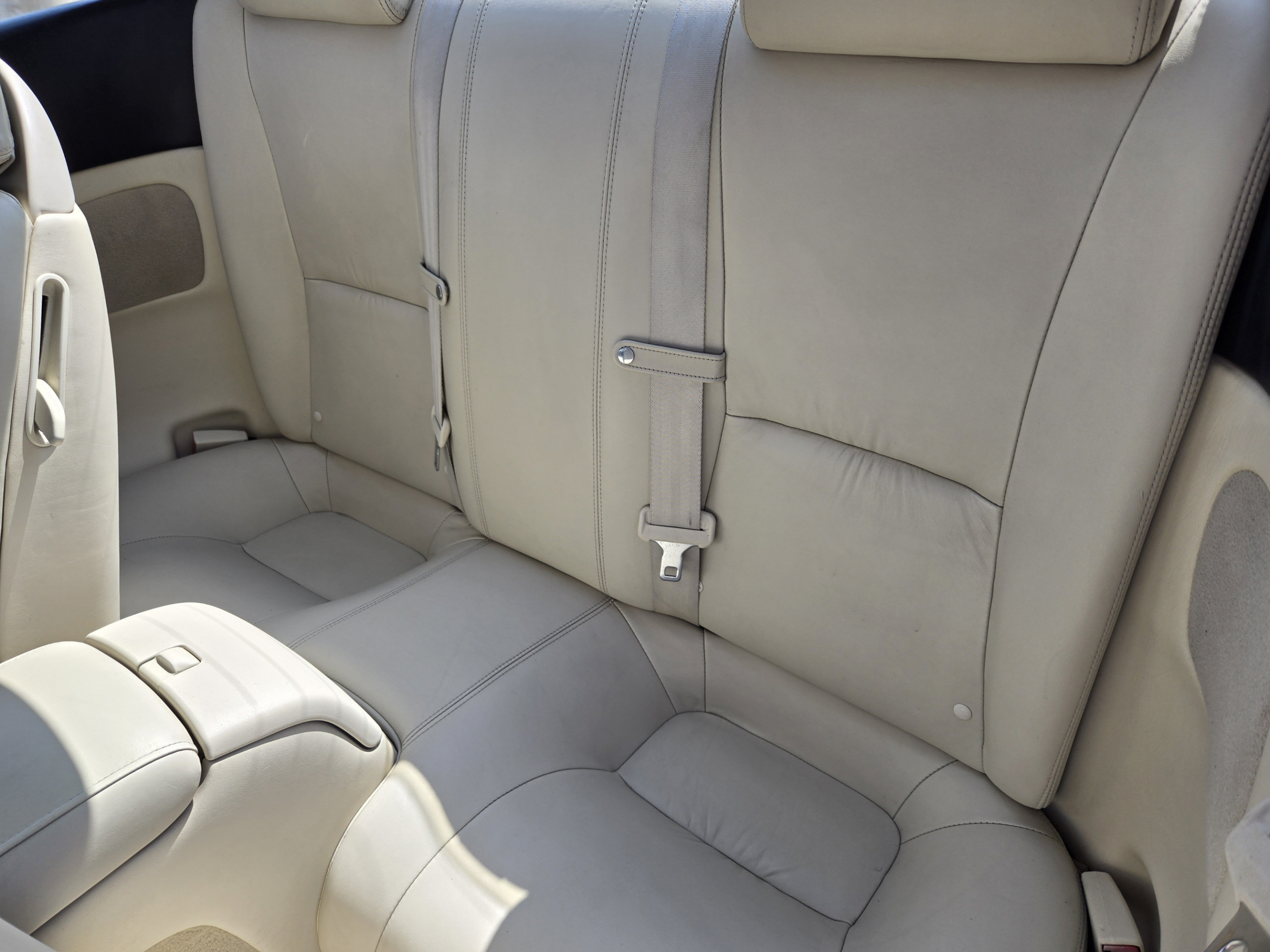 Used 2005 Lexus SC 430 Convertible RWD image 28