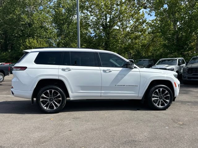 Used 2021 Jeep Grand Cherokee L Overland w/ Luxury Tech Group IV AWD/4WD image 5