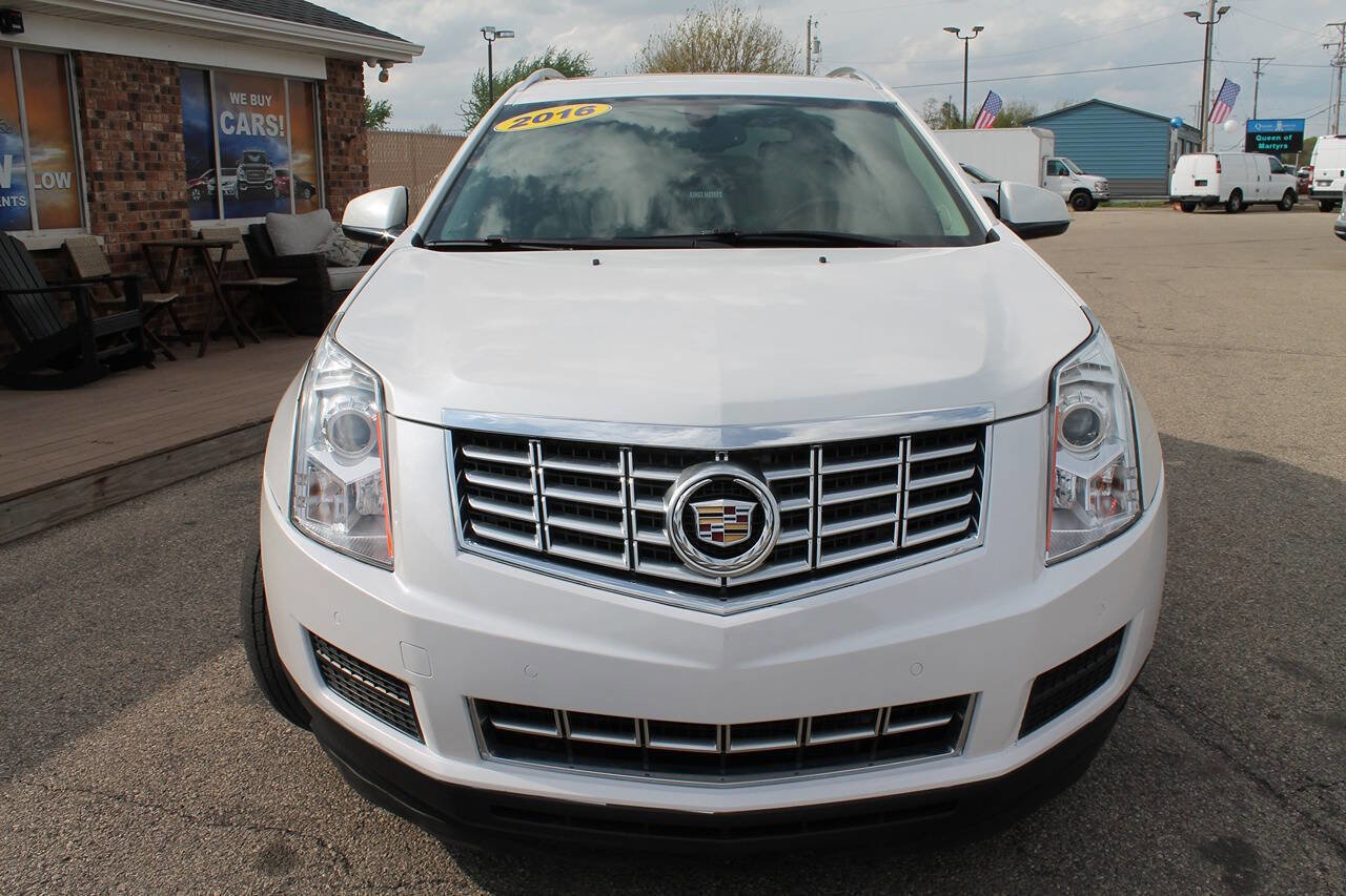 Used 2016 Cadillac SRX Luxury AWD/4WD image 8