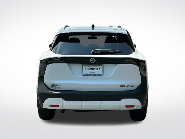 New 2026 Nissan Kicks SR w/ SR Premium Package AWD/4WD image 6