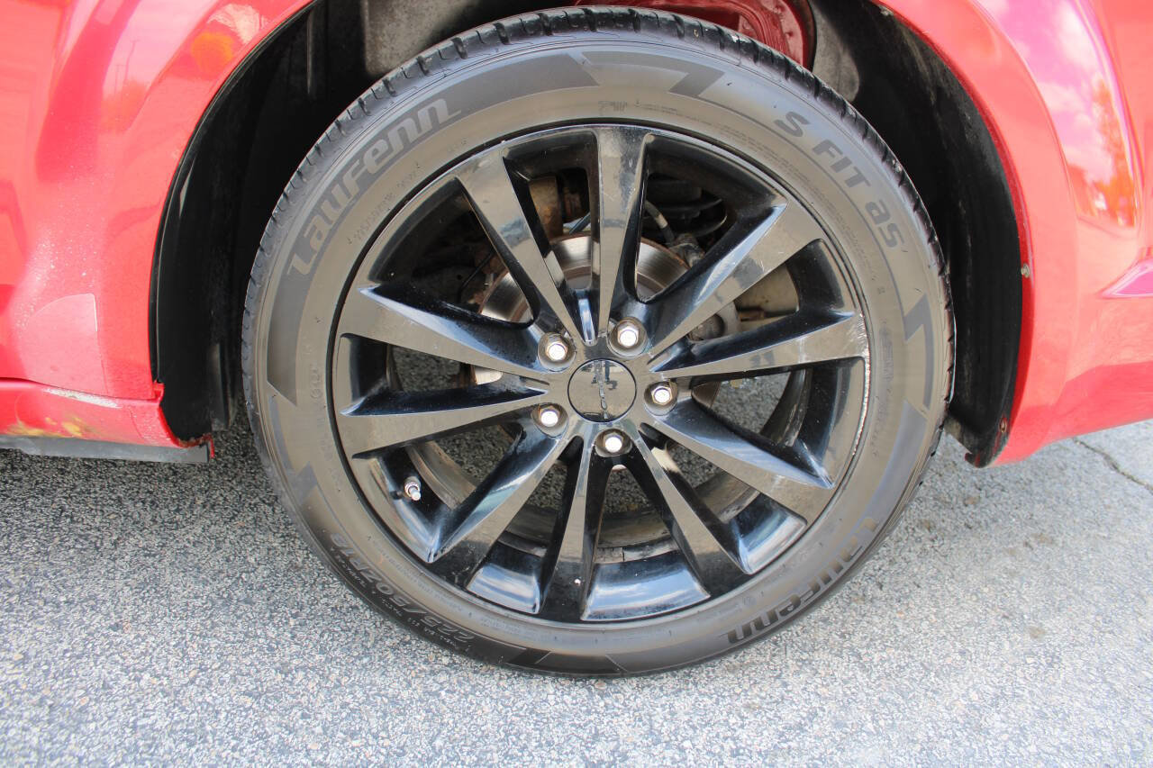 Used 2013 Dodge Avenger SXT w/ Blacktop Pkg FWD image 13