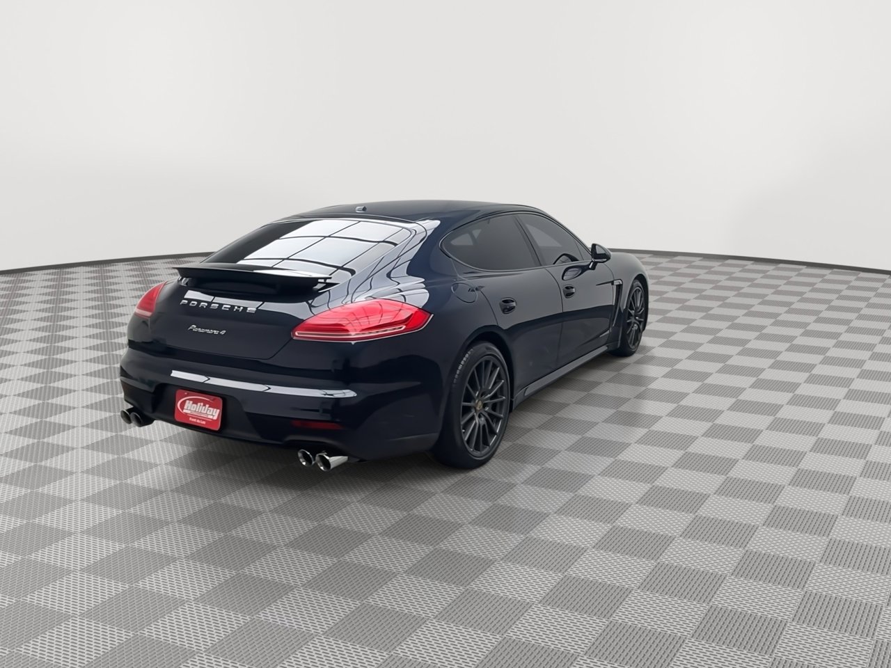 Used 2016 Porsche Panamera 4 Edition image 37