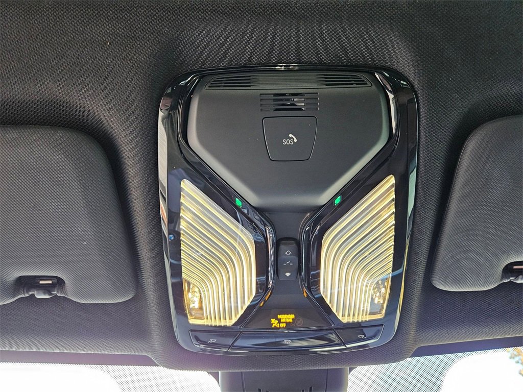 Used 2023 BMW X5 xDrive40i w/ M Sport Package image 18