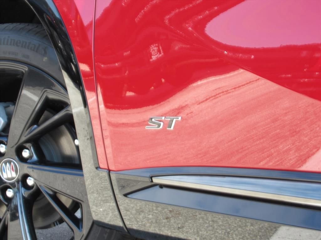 New 2026 Buick Envision Sport Touring image 8