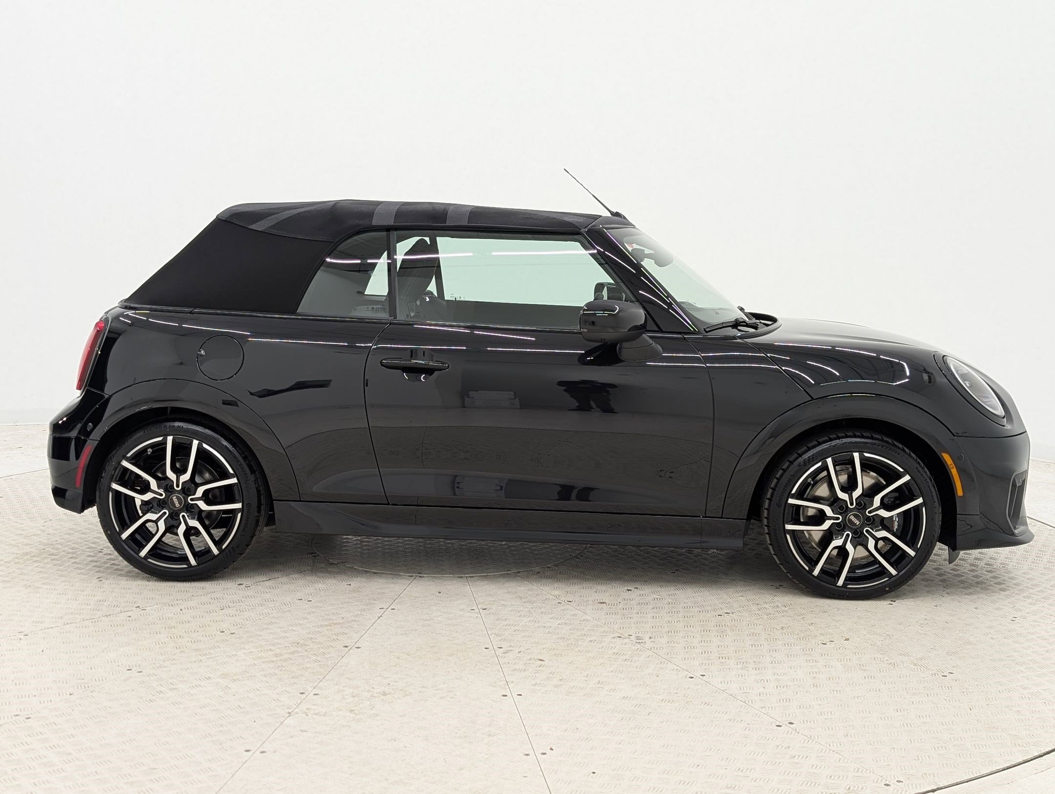 New 2026 MINI Cooper S image 8