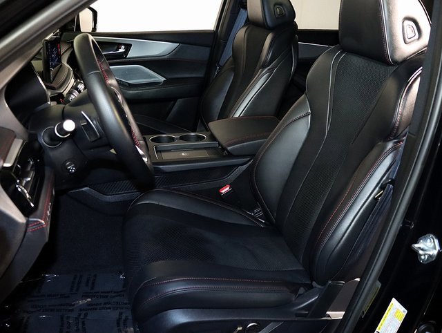 Used 2025 Acura MDX A-Spec image 4