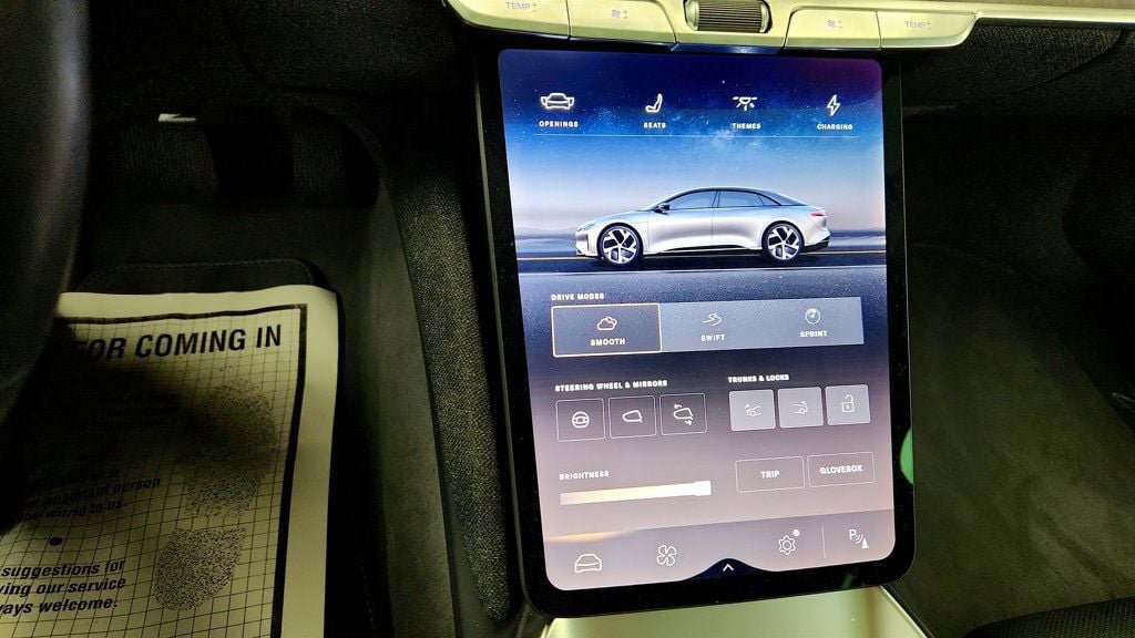 Used 2023 Lucid Air Touring image 16