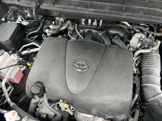 Used 2021 Toyota Highlander XSE FWD image 35