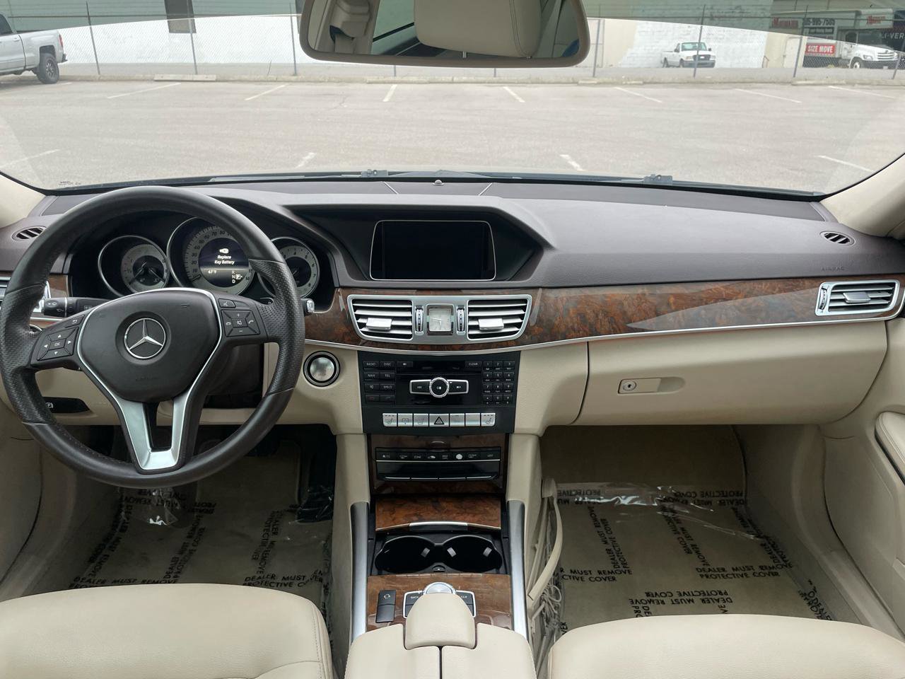 Used 2014 Mercedes-Benz E 350 Sedan image 26