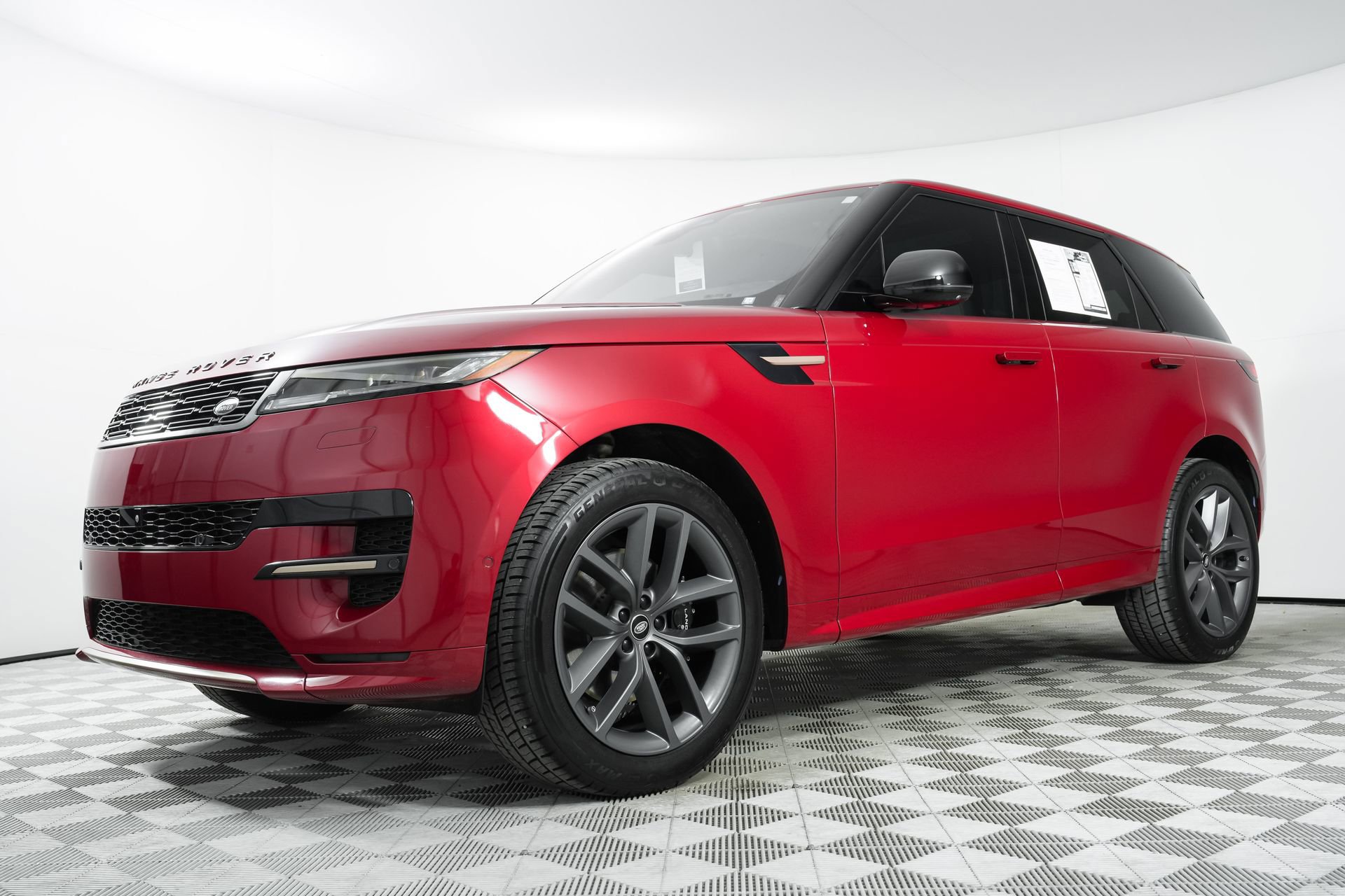 Used 2023 Land Rover Range Rover Sport SE Dynamic AWD/4WD image 14