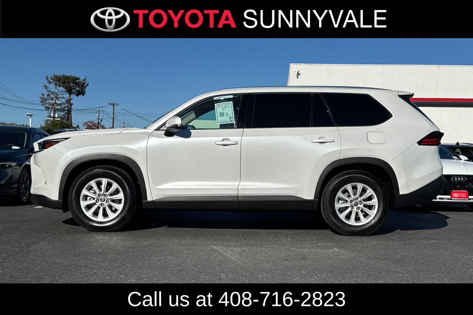 Certified 2025 Toyota Grand Highlander AWD image 4