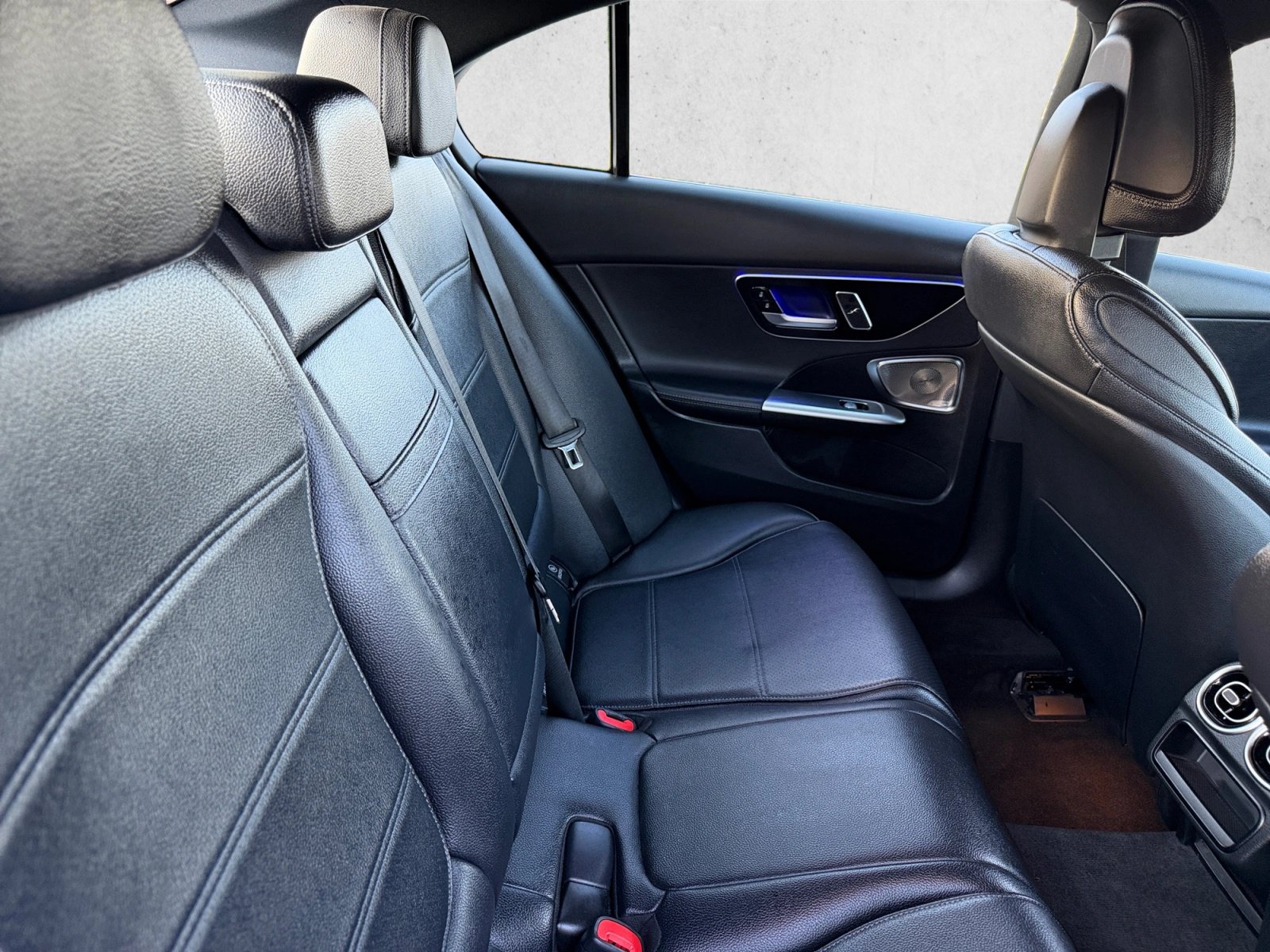 Certified 2024 Mercedes-Benz C 300 4MATIC Sedan image 25