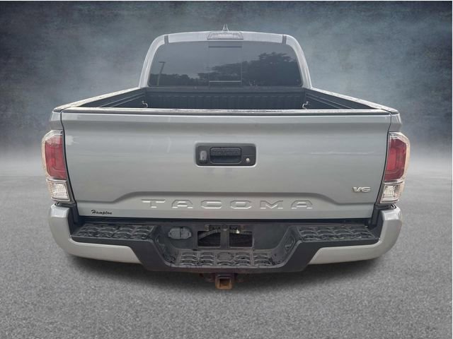 Used 2021 Toyota Tacoma TRD Sport AWD/4WD image 9