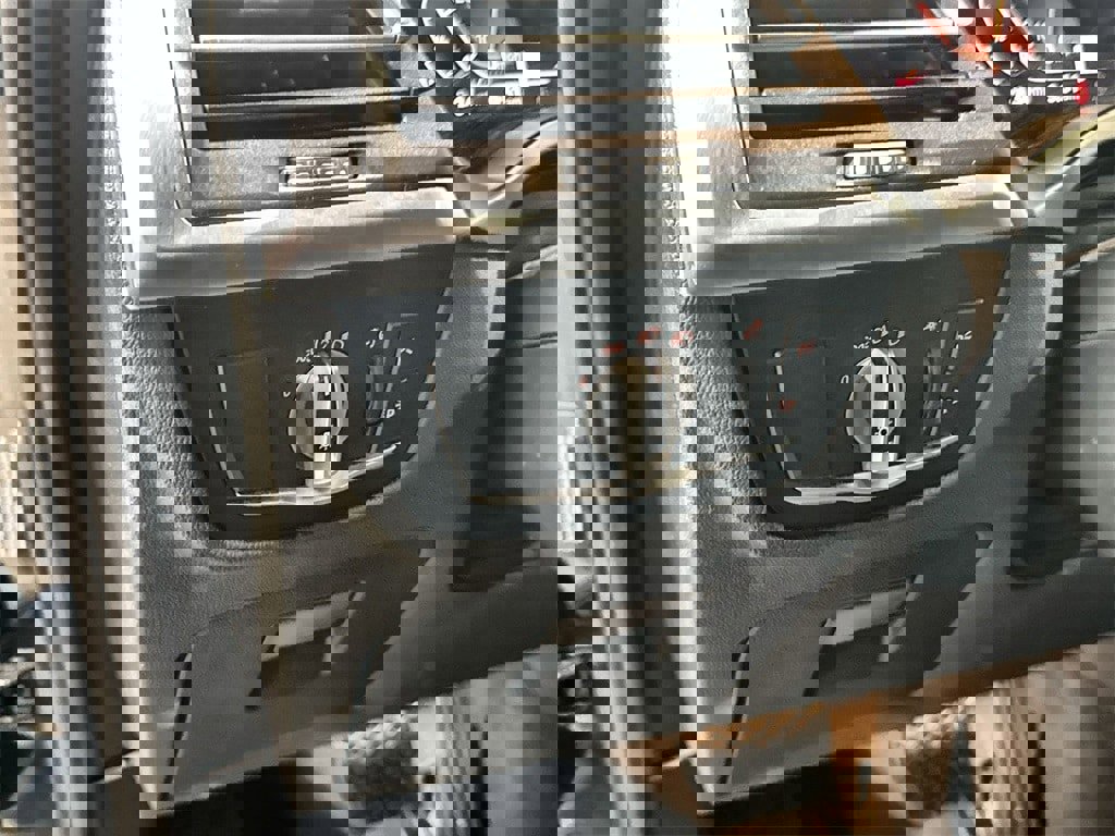 Used 2023 BMW X3 sDrive30i image 16