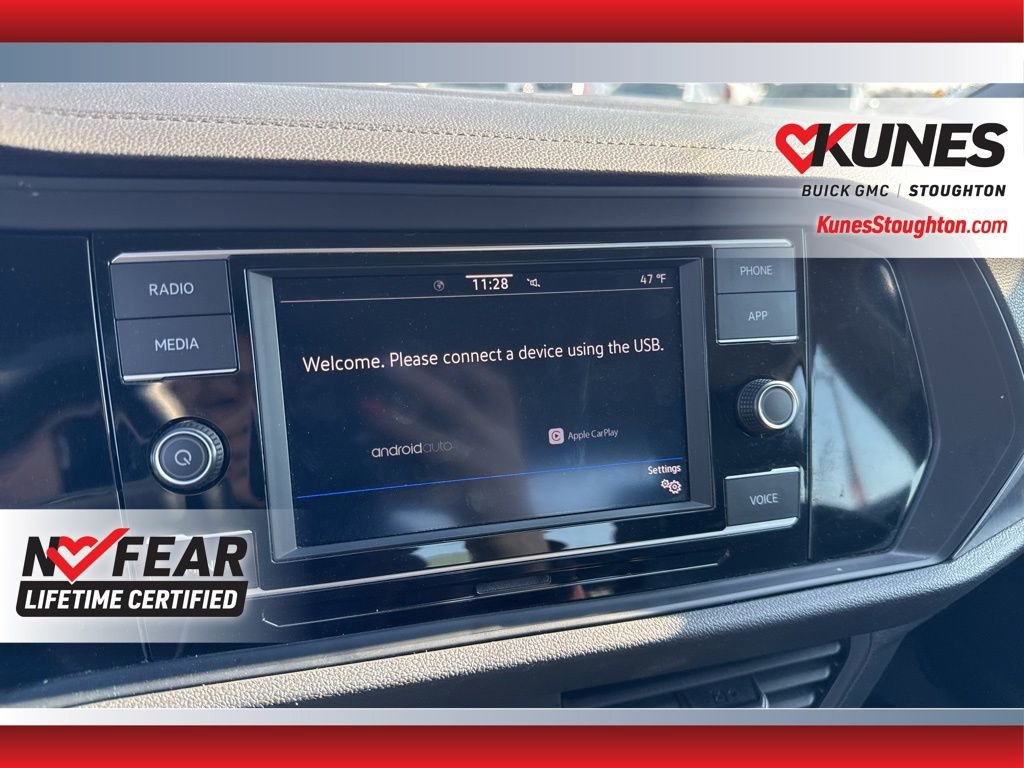 Used 2024 Volkswagen Jetta SE image 30