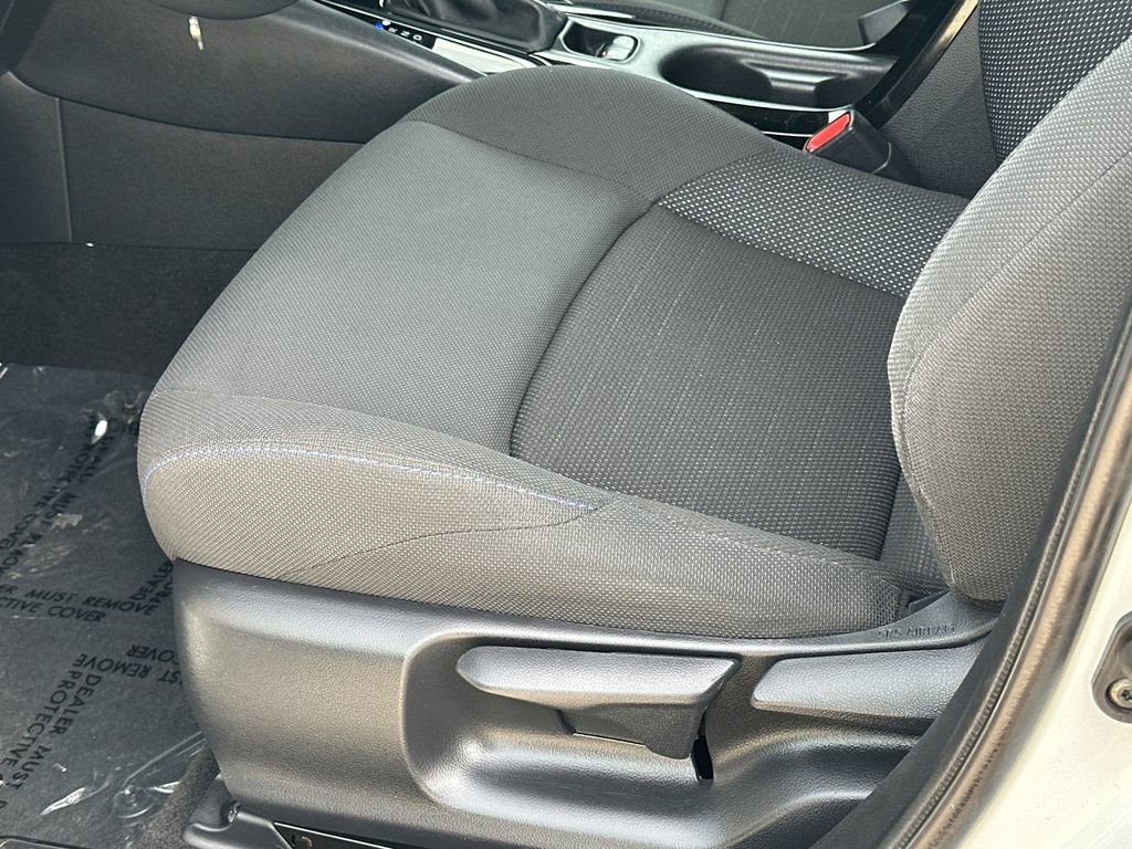 Used 2020 Toyota Corolla SE FWD image 18