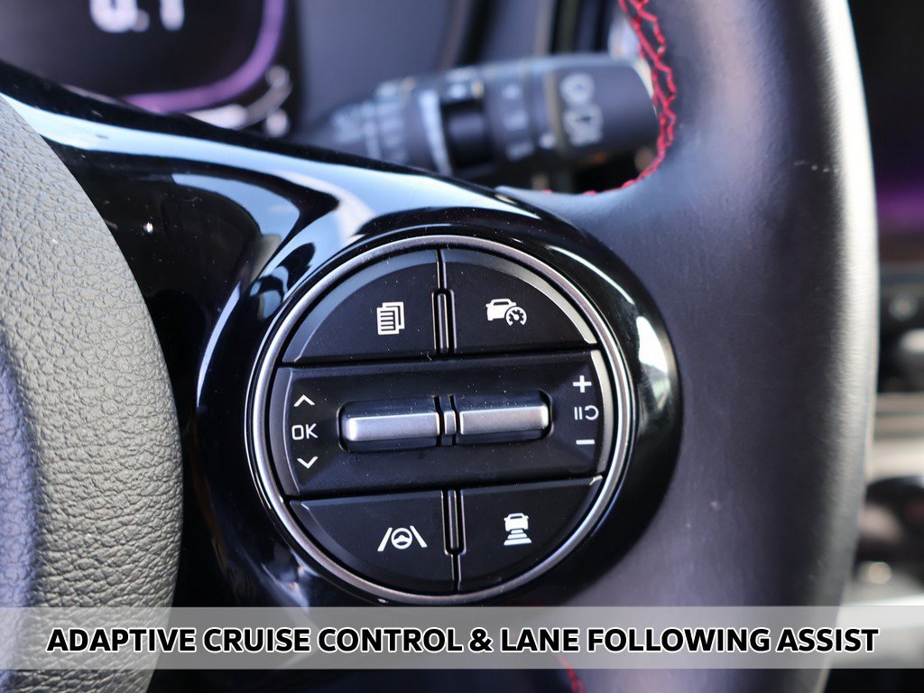 Used 2023 Kia Soul GT-Line w/ GT-Line Technology Package image 5