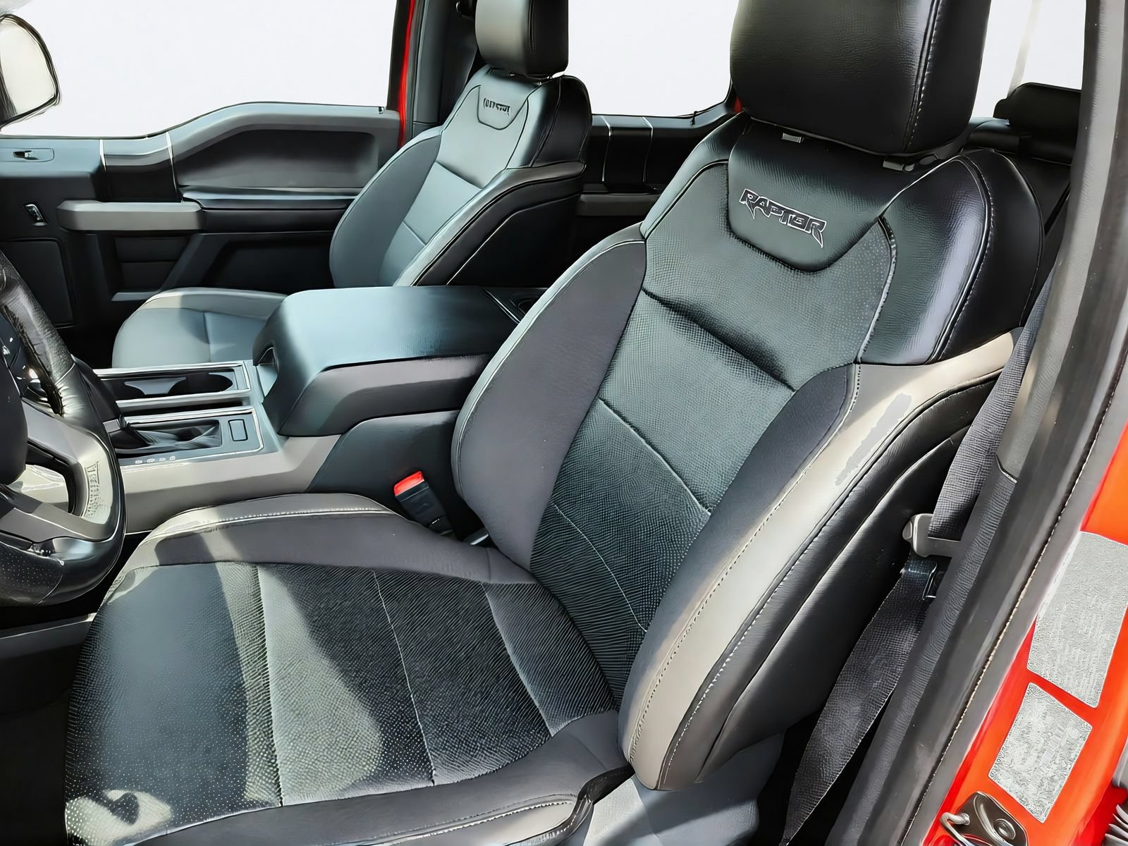 Used 2020 Ford F150 Raptor AWD/4WD image 12