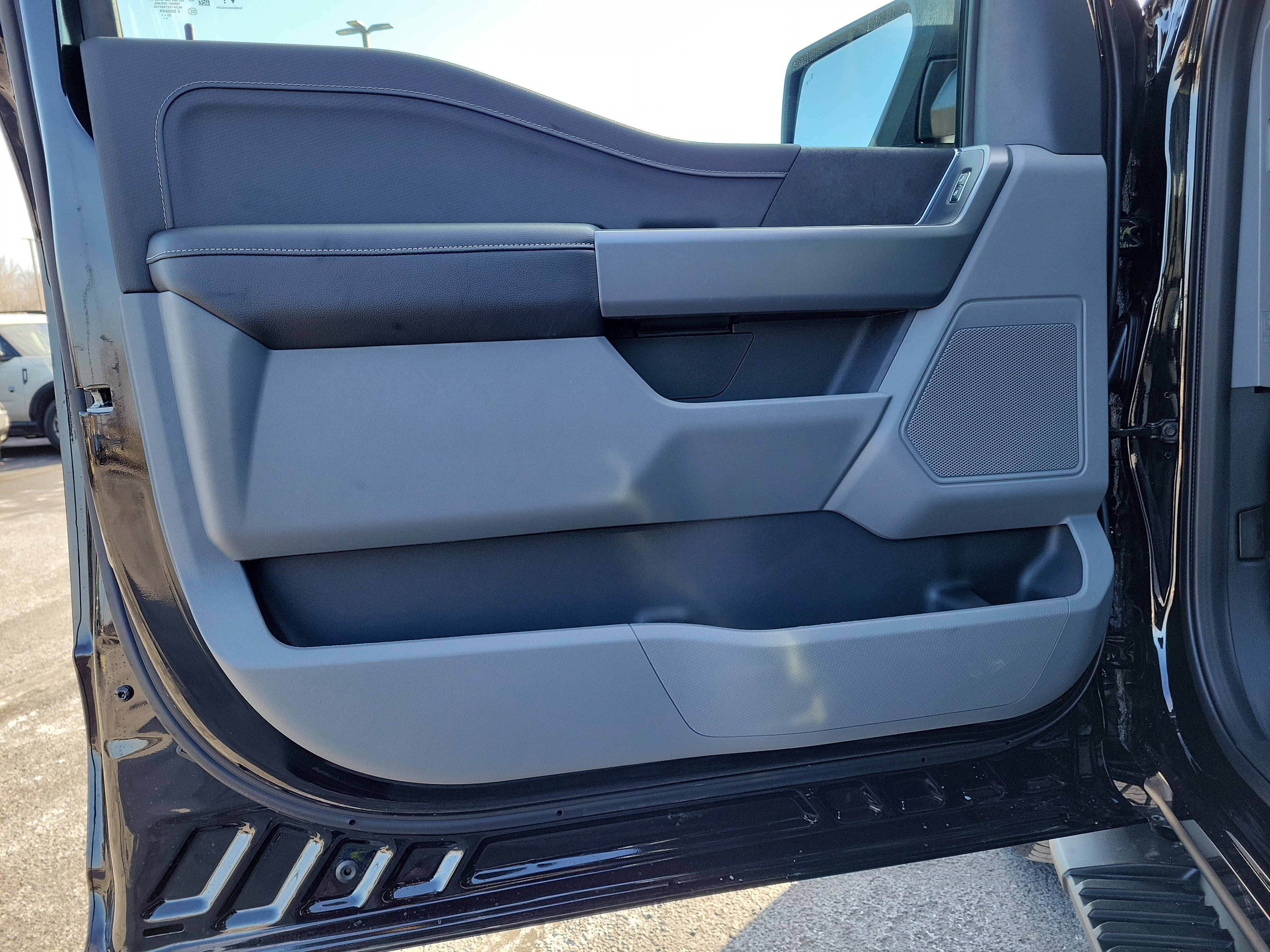 New 2026 Ford F150 XLT w/ Equipment Group 302A MID image 15