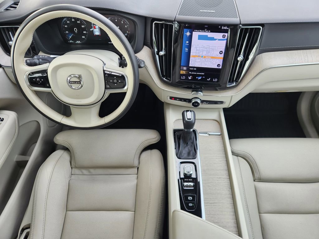 Used 2021 Volvo XC60 T5 Inscription w/ Protection Package Premier FWD image 26