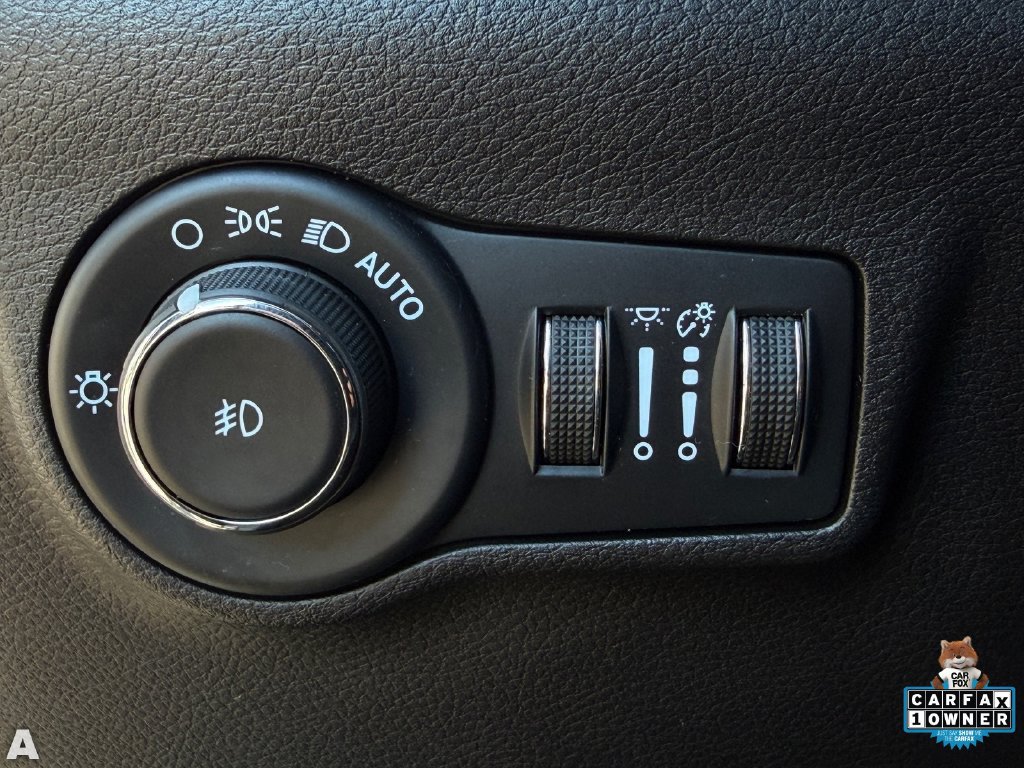 Certified 2023 Jeep Compass Latitude w/ Sun and Sound Group AWD/4WD image 20