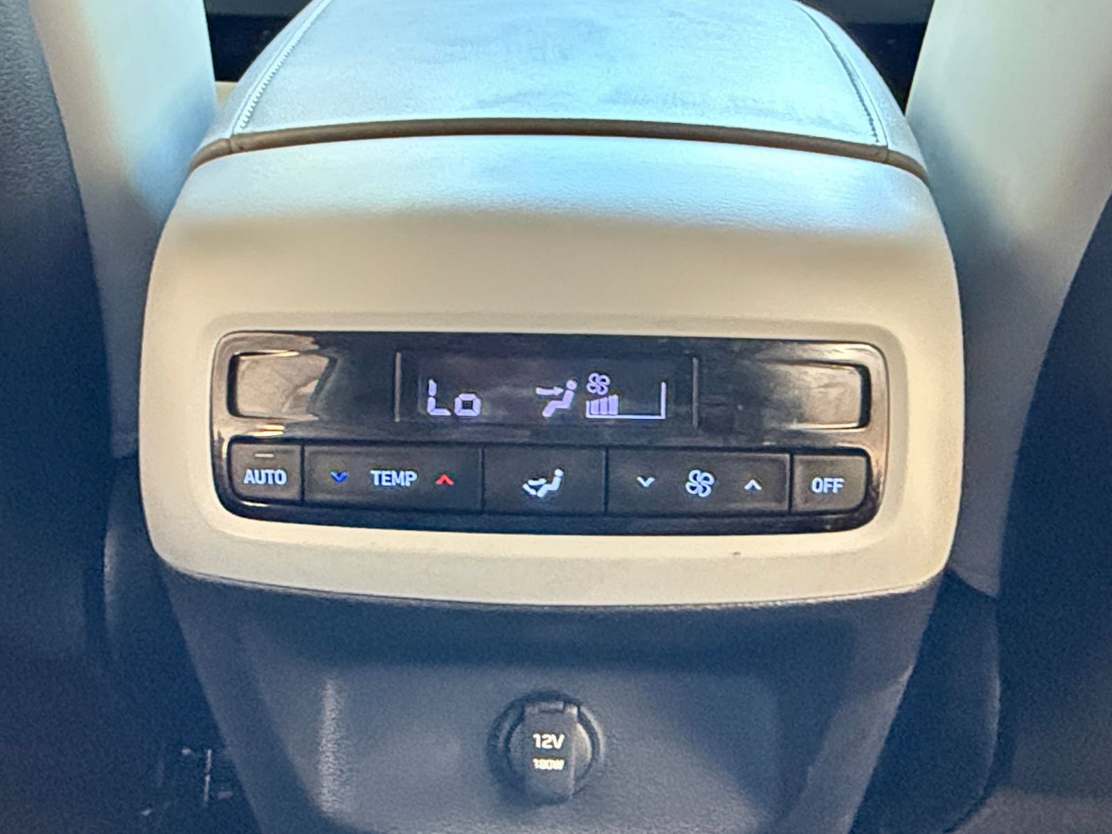 Used 2025 Hyundai Palisade SEL AWD/4WD image 24