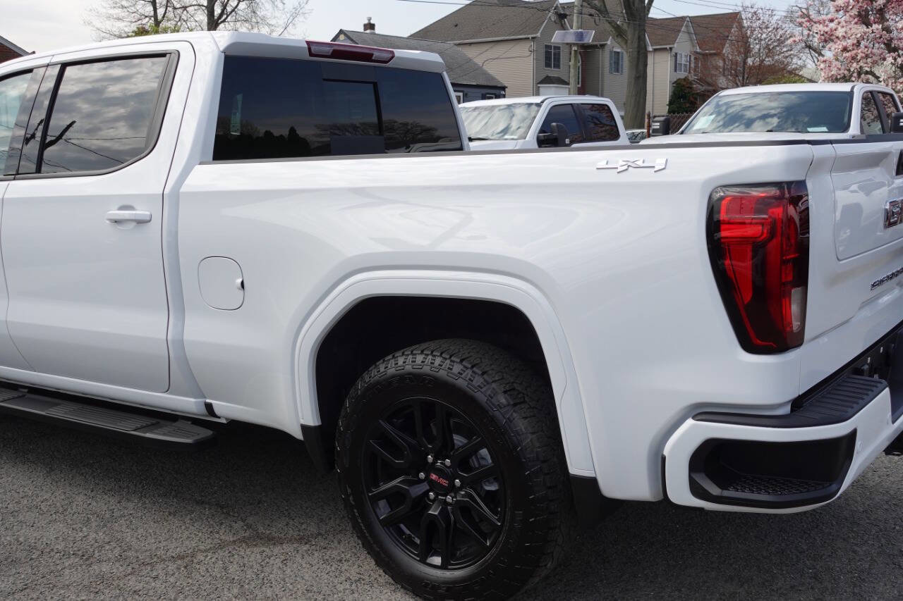 Used 2025 GMC Sierra 1500 Elevation w/ Elevation Premium Package AWD/4WD image 9