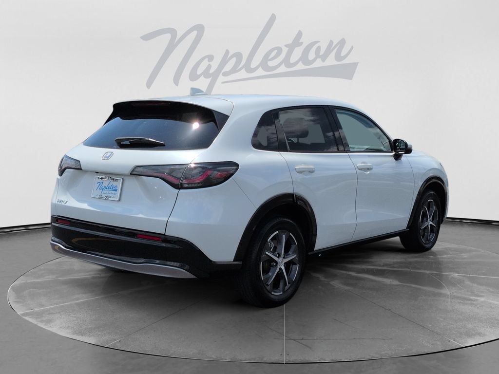 Used 2024 Honda HR-V EX-L image 8