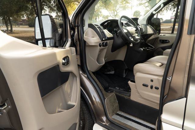 Used 2016 Ford Transit 150 XLT image 11