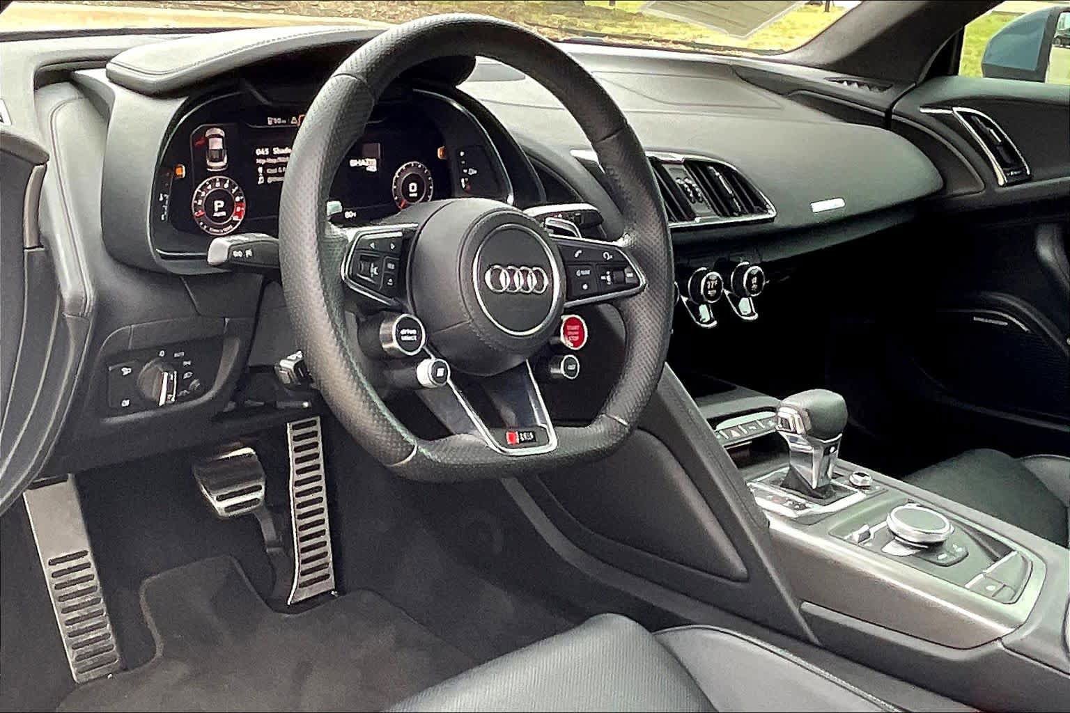 Used 2023 Audi R8 V10 performance w/ Dynamic Package RWD image 6