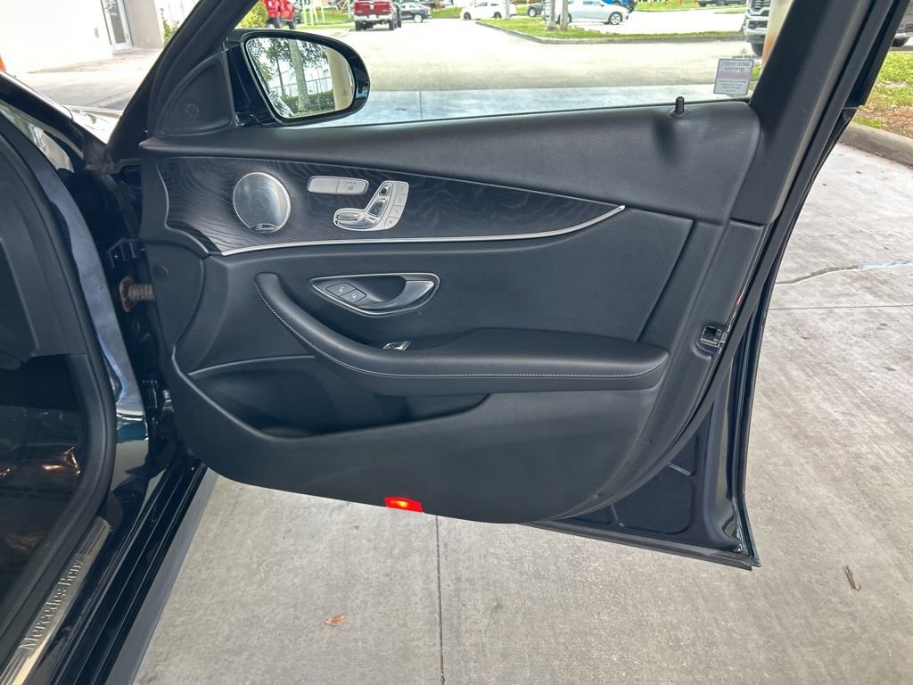 Used 2017 Mercedes-Benz E 300 w/ Premium 1 Package image 23