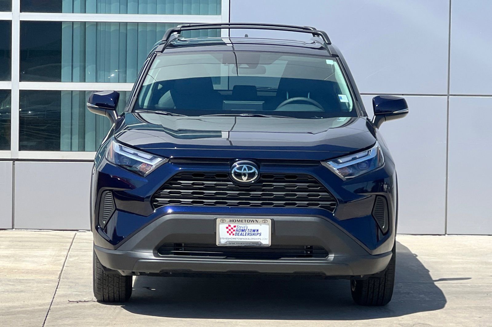 Used 2025 Toyota RAV4 XLE w/ Convenience Package AWD/4WD image 6