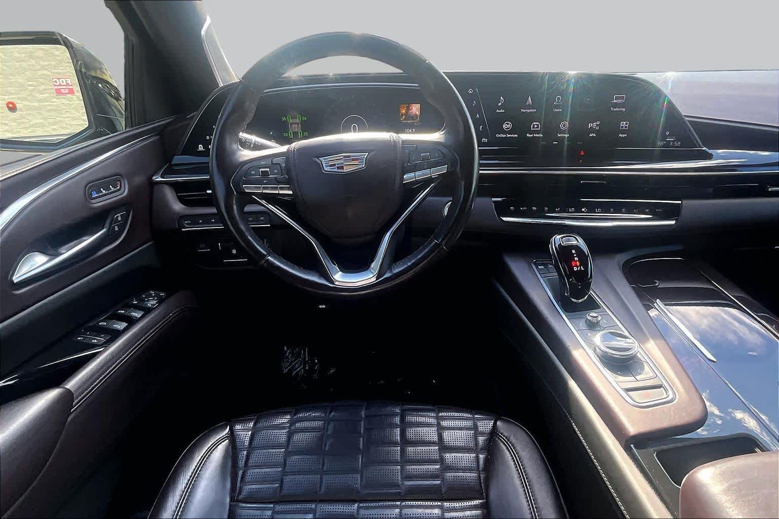 Used 2023 Cadillac Escalade ESV Sport Platinum AWD/4WD image 6